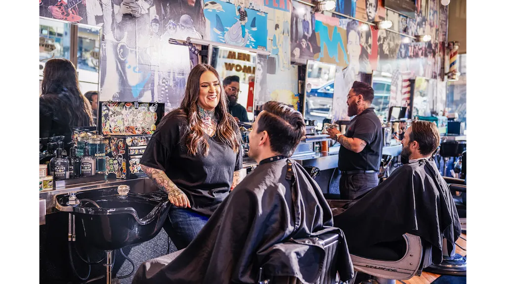 Floyd's 99 Barbershop — Barber shop in Venice